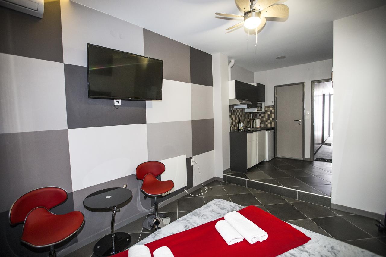 Апартаменты Trendy Living In Monastiraki Афины Экстерьер фото
