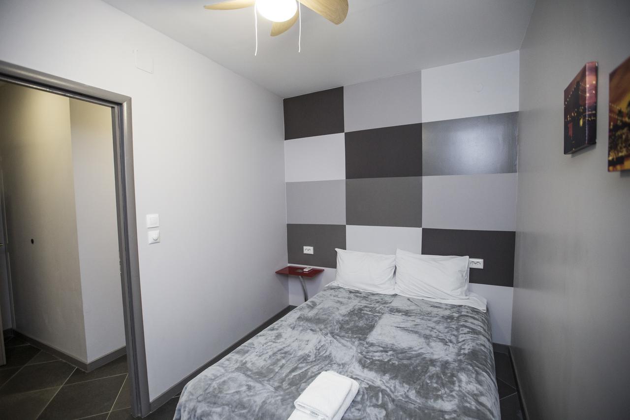 Апартаменты Trendy Living In Monastiraki Афины Экстерьер фото