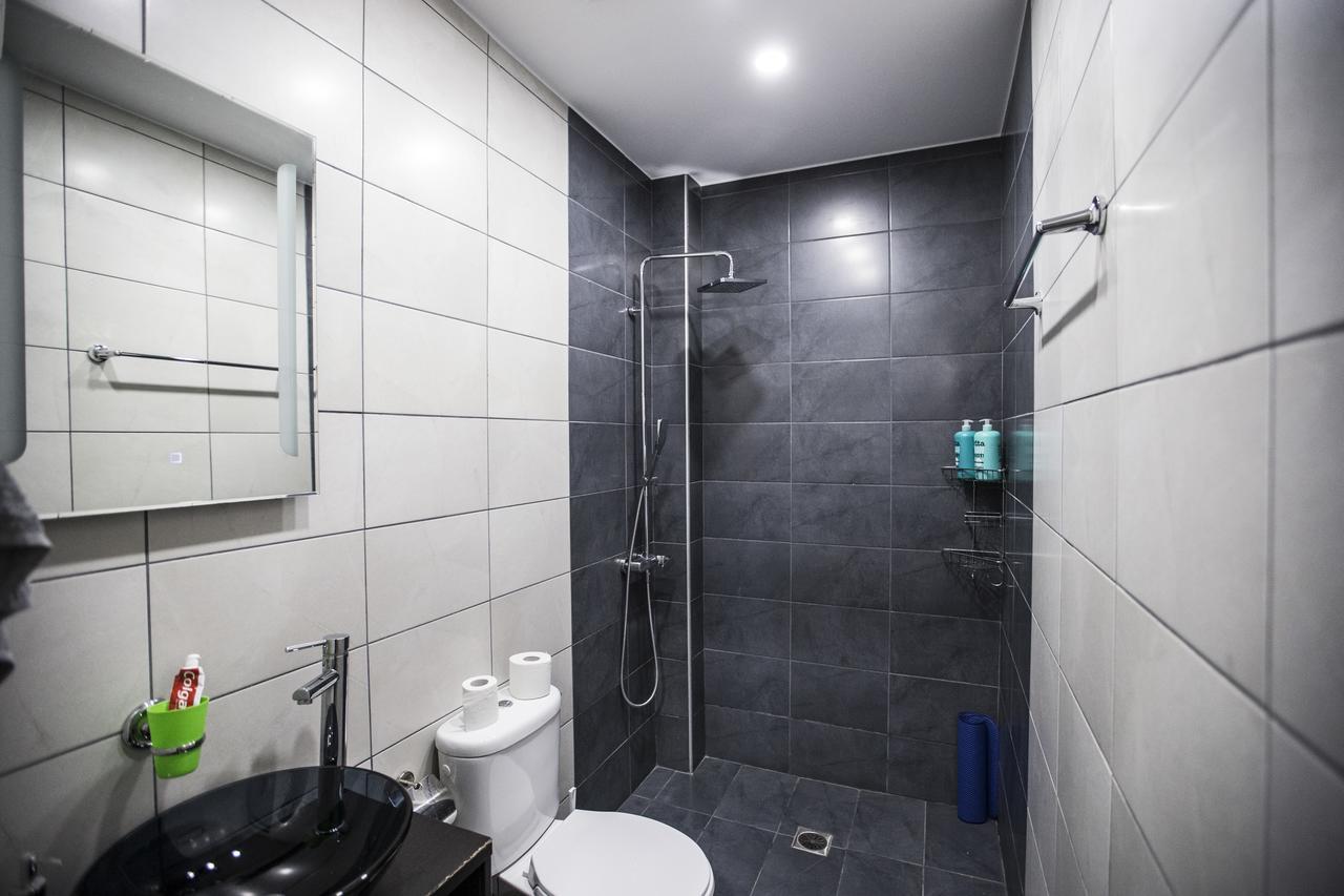 Апартаменты Trendy Living In Monastiraki Афины Экстерьер фото