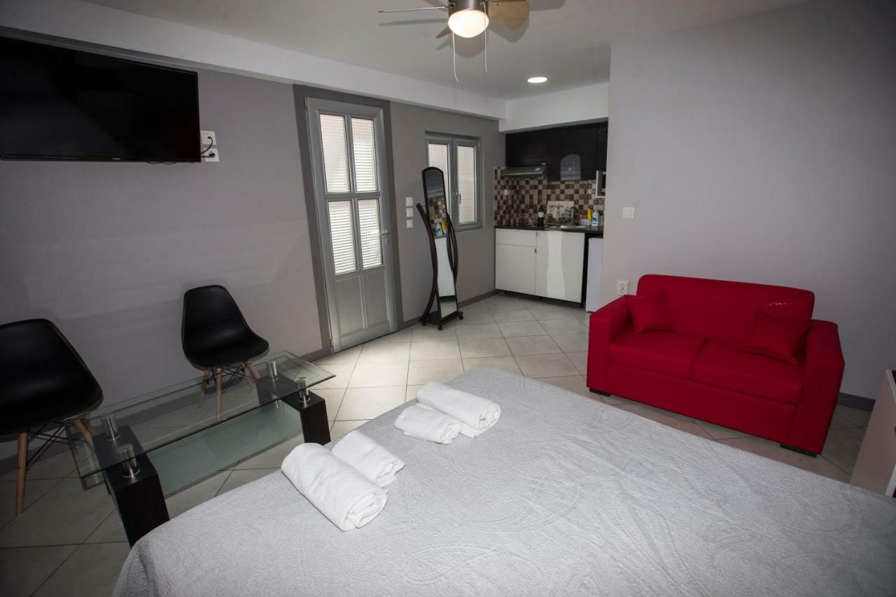 Апартаменты Trendy Living In Monastiraki Афины Экстерьер фото